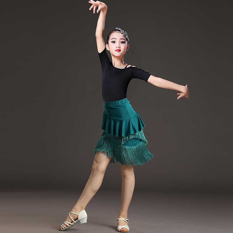 ダンス ドレス フリンジ装飾付きラテンドレス