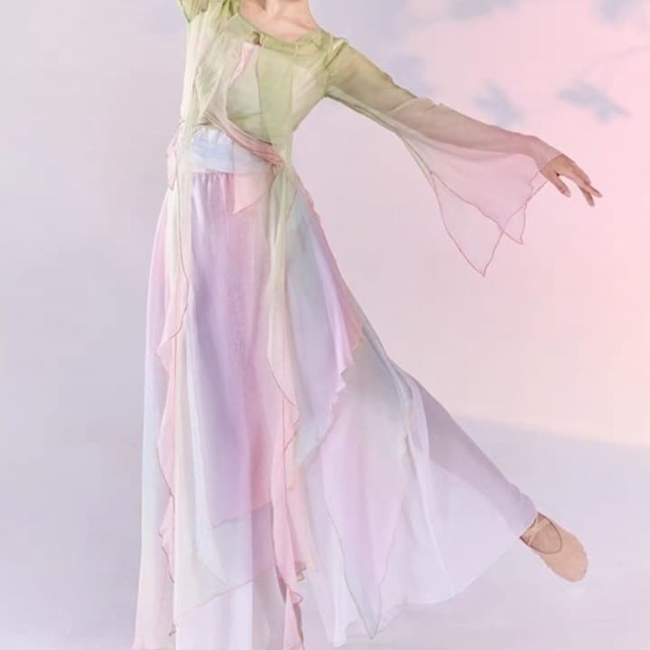 ダンス ドレス なびく羽衣 舞姫のドレス