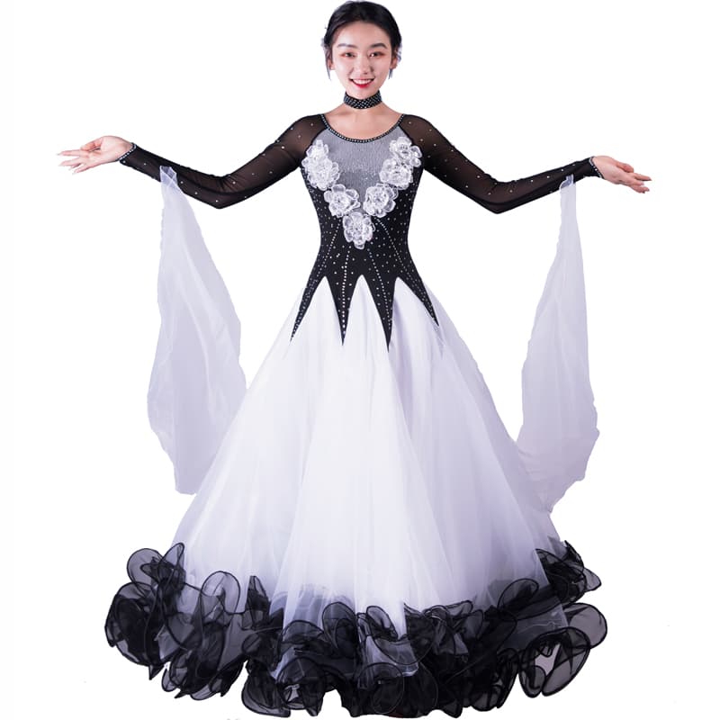 社交 ダンス ドレス 花びら舞う優雅なワルツドレス