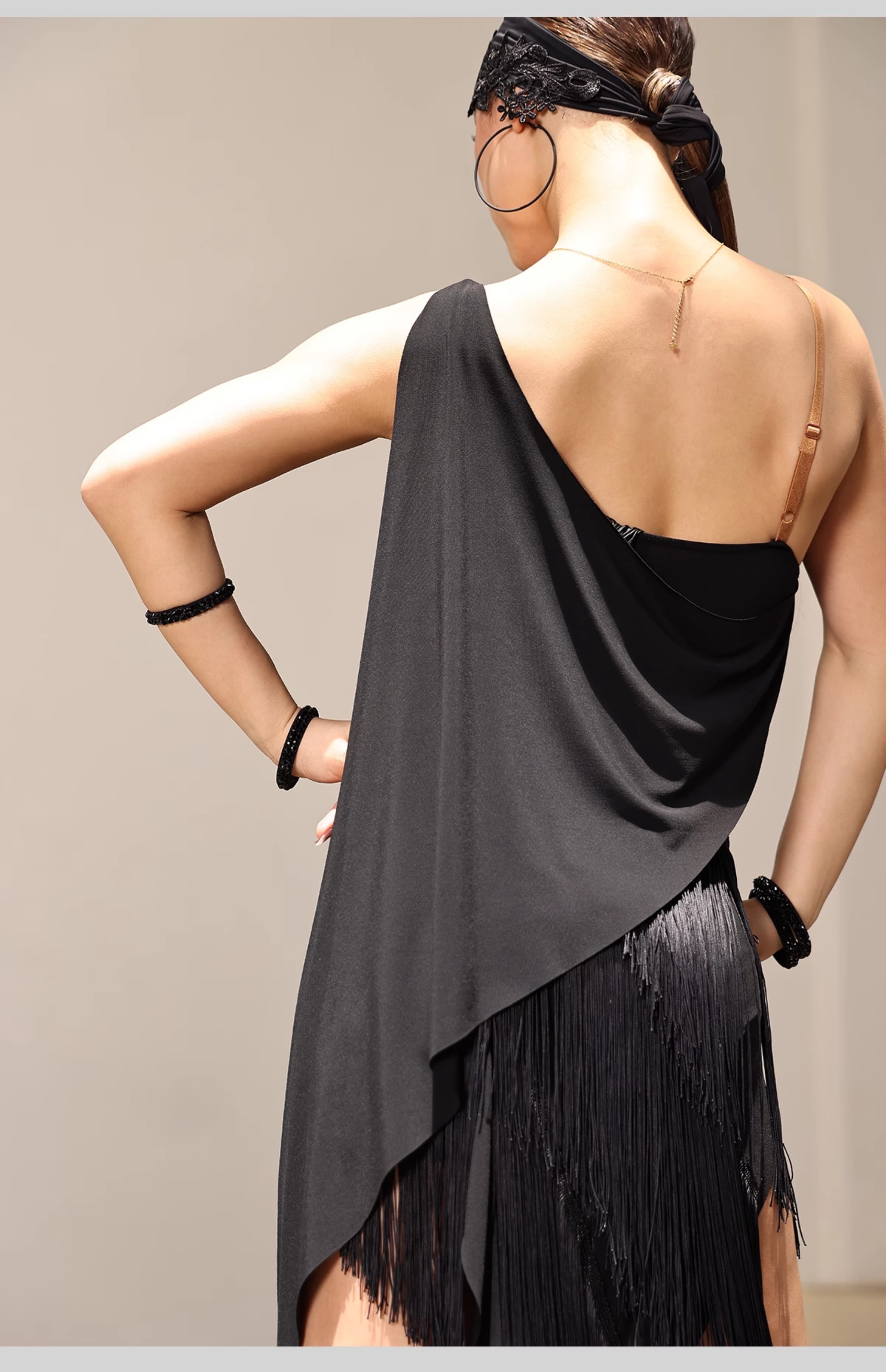 社交 ダンス ドレス 華麗なる房飾り非対称袖社交ダンス衣装