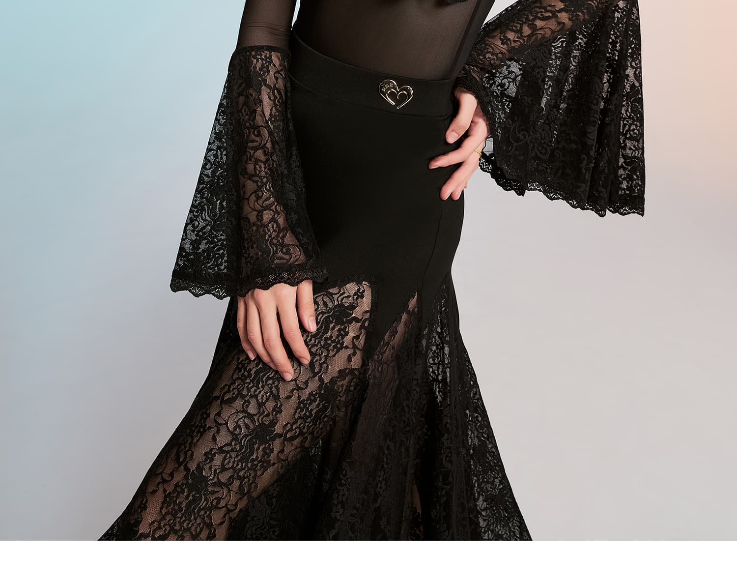 社交 ダンス ドレス 社交ダンス シックな花飾り付き舞踏会ドレス